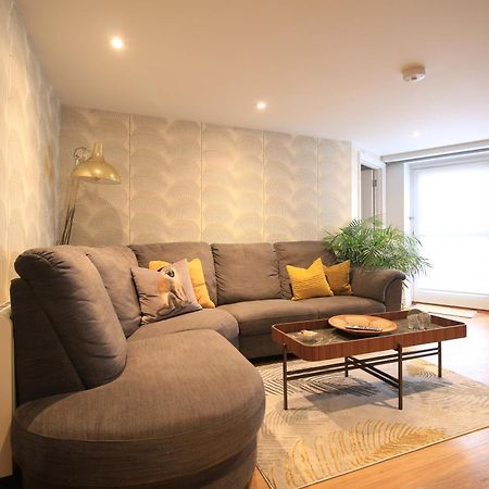 Streamside Apartments Йеавил Экстерьер фото