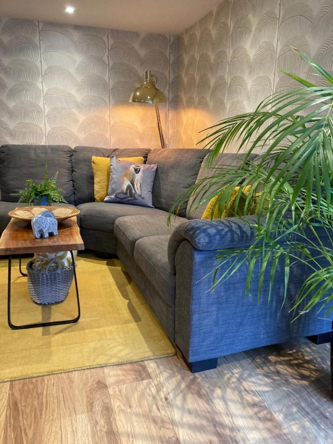 Streamside Apartments Йеавил Экстерьер фото